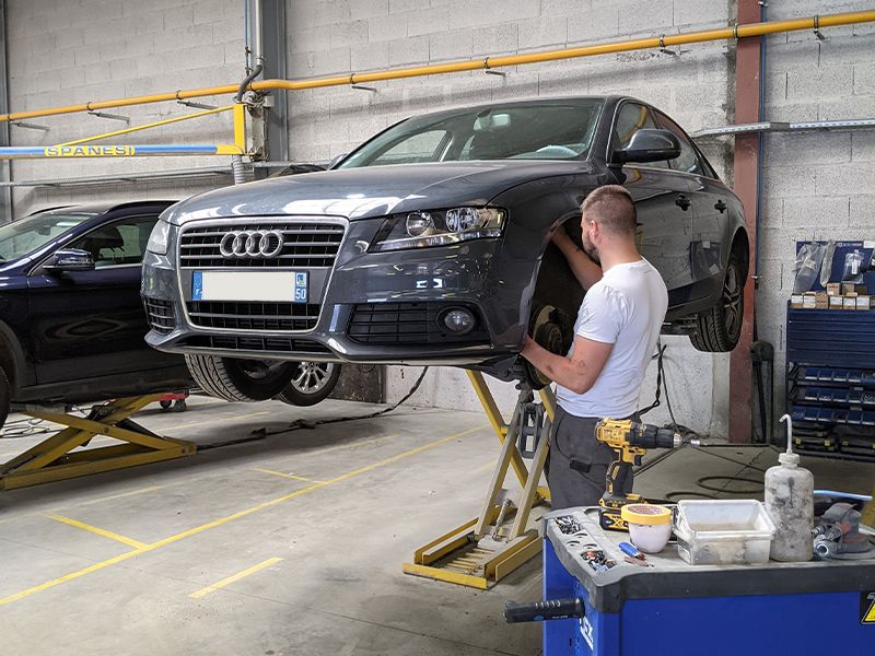 Réparation et entretien mécanique auto à Rennes - AVM Autos
